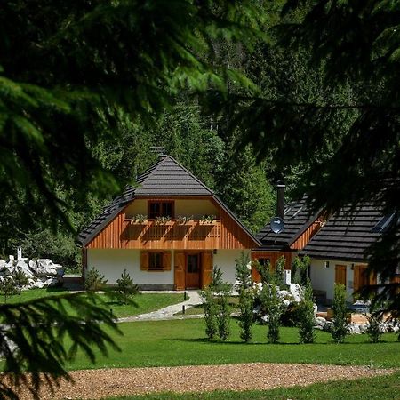 Julian Village Lepena Soča Eksteriør bilde