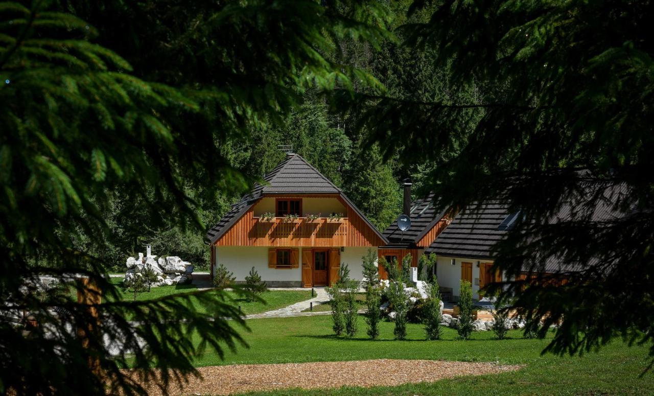 Julian Village Lepena Soča Eksteriør bilde